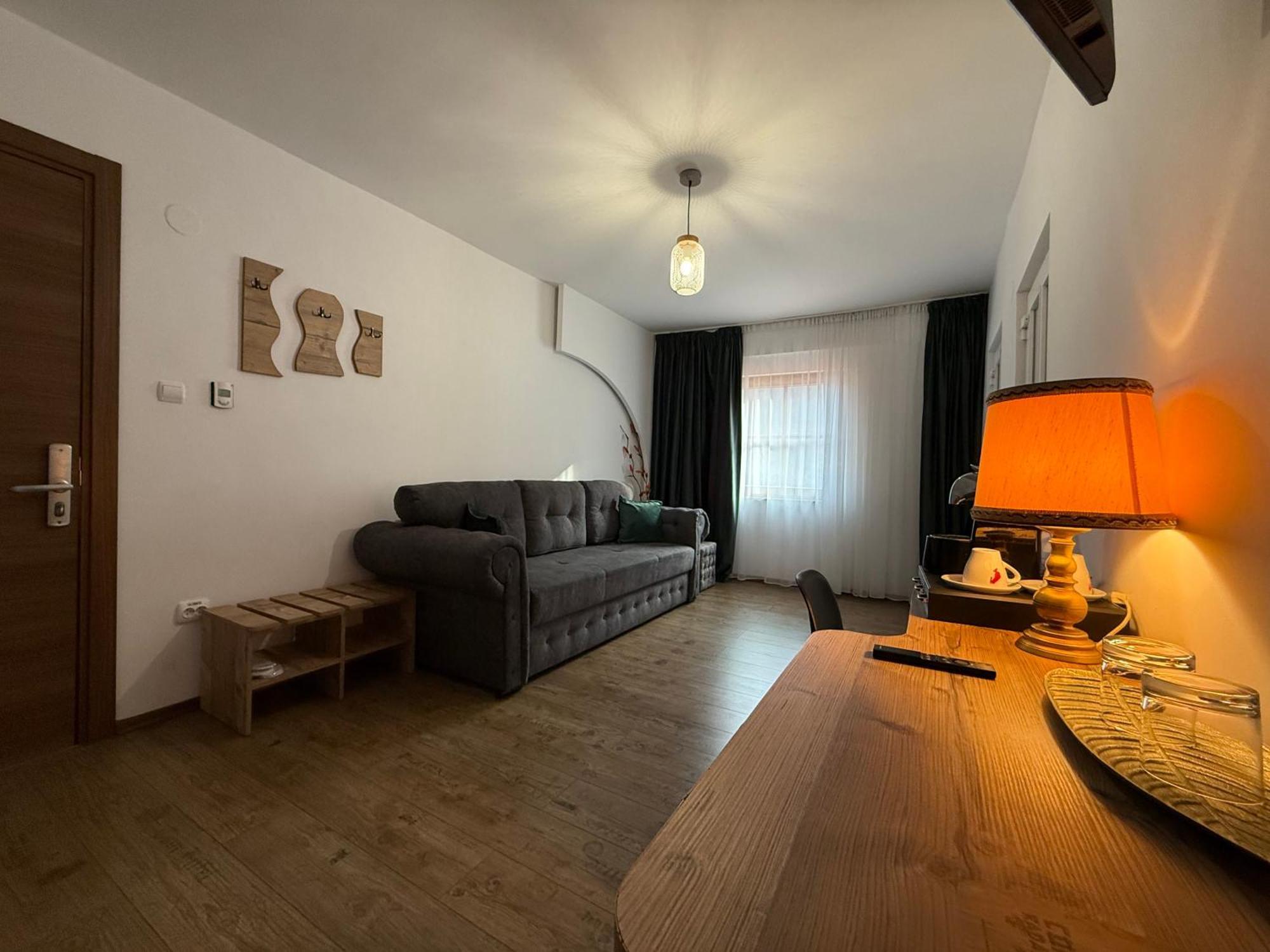 Conacul Radacinilor Petroşani Exterior foto