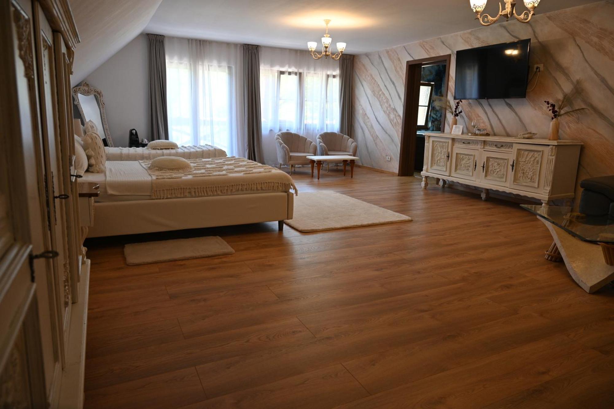 Conacul Radacinilor Petroşani Exterior foto